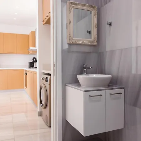 Arcadia 2 302 1 Bed Appartement Paphos